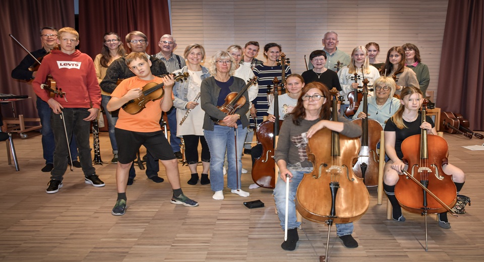 Gruppbild av Vårgårda musiksällskap